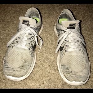 Nike Free 4.0 Flyknit